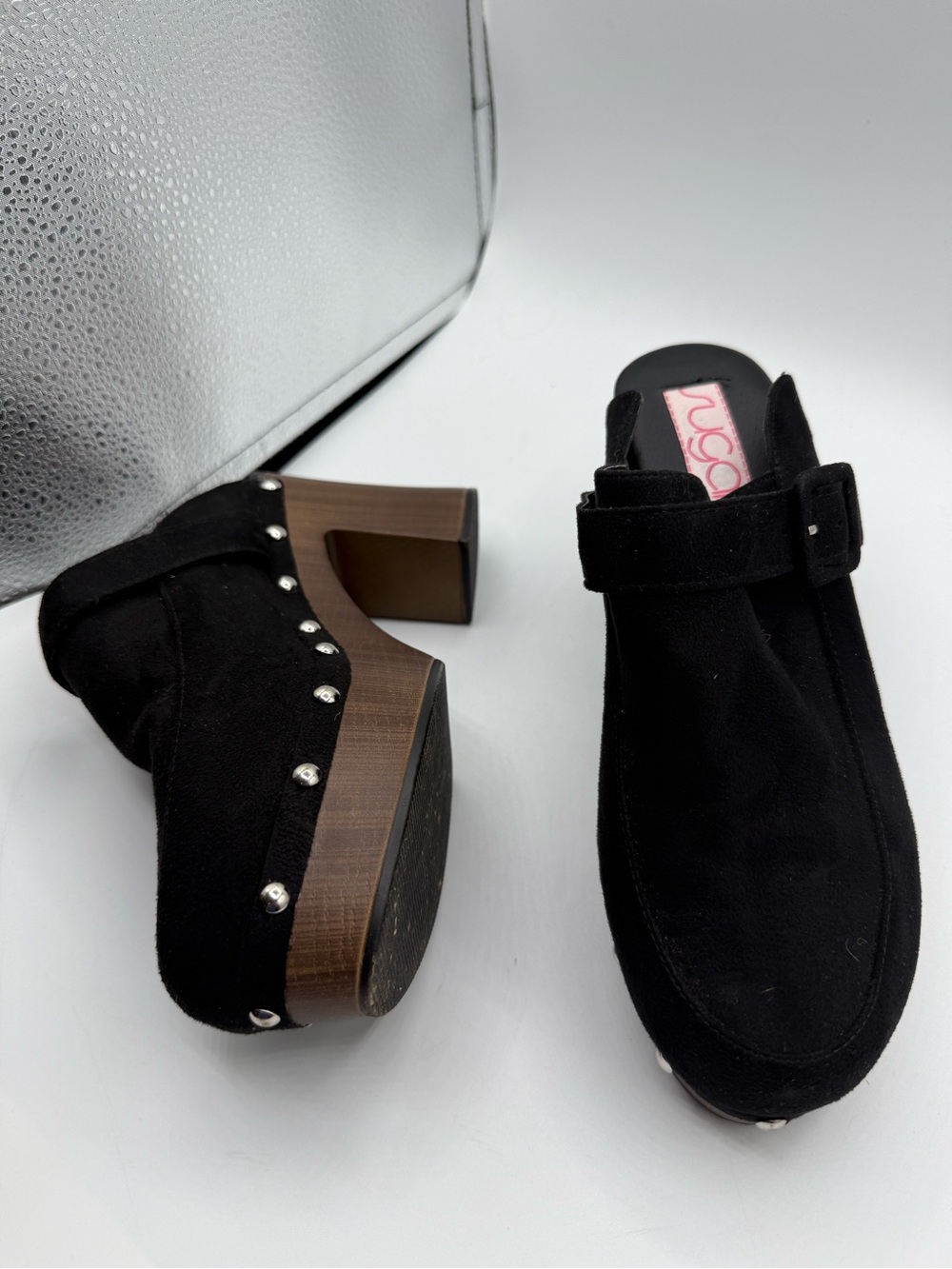 Sugar Women’s Black Studded Clogs Mules Sz 7.5M - Picture 3 of 5